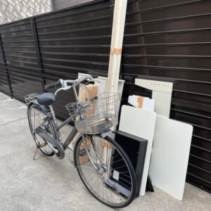 広島市で引越し日に机、ベッド、自転車を処分