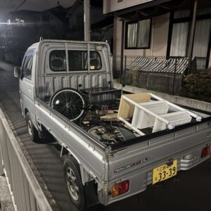 広島市で夜間に自転車、パソコンなど回収