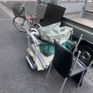 広島市中区で引っ越し時に椅子やラックなど処分