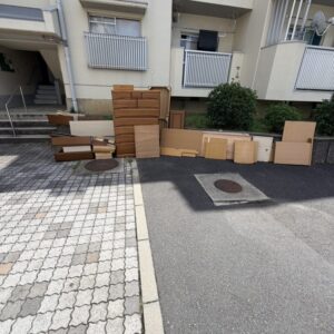 福山市で引っ越し時の不用なタンスやベッドを回収